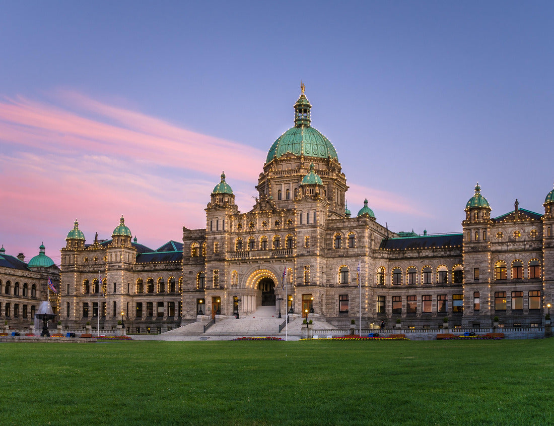 Noah Jigsaw Puzzle British Columbia Provincial Parliament in Victoria at Sunset 1000 pieces