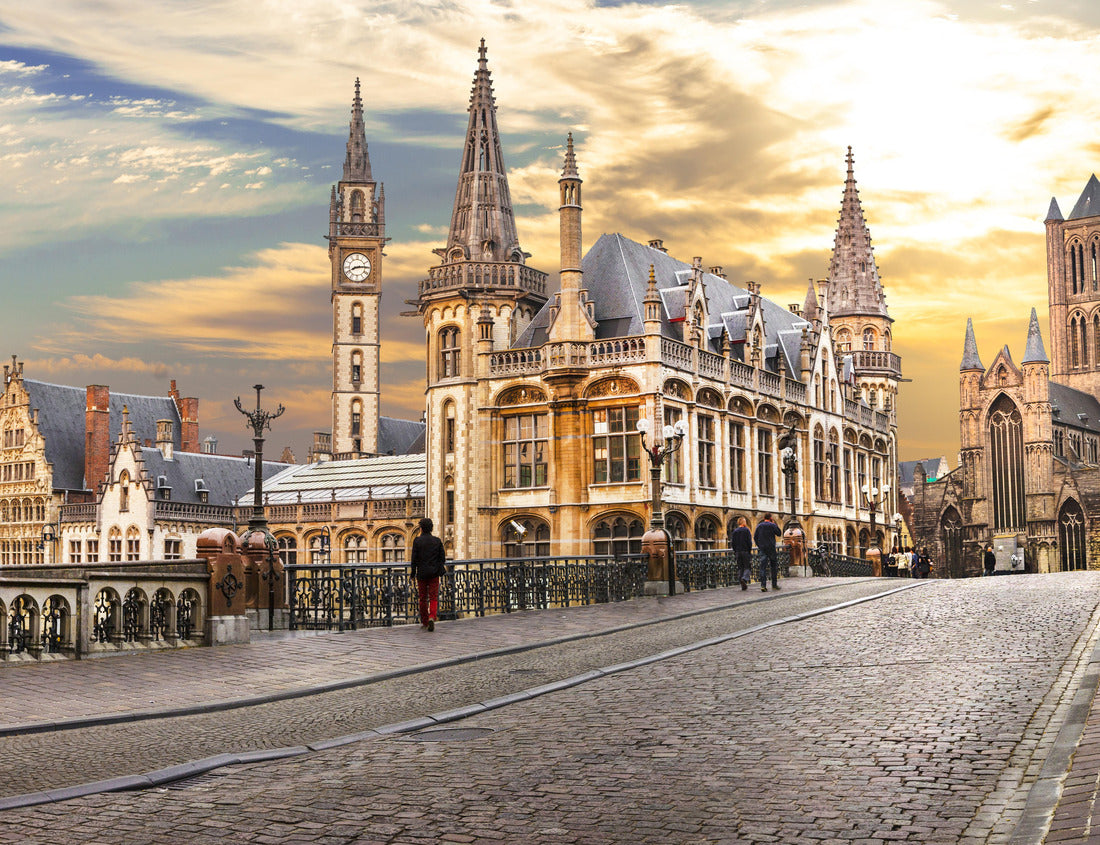 Noah Jigsaw Puzzle Beautiful medieval Ghent at sunset. Belgium 1000 pieces