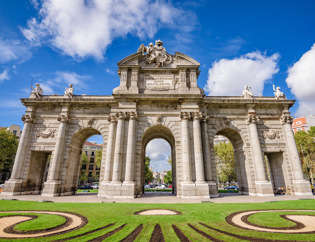Noah Jigsaw Puzzle Madrid, Spain at Puerta de Alcala gate 1000 pieces