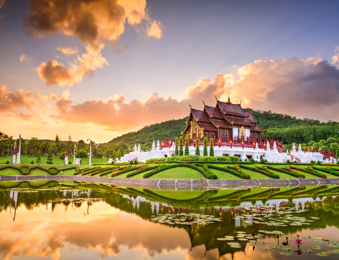 Noah Jigsaw Puzzle Chiang Mai, Thailand at Royal Flora Ratchaphruek Park 1000 pieces