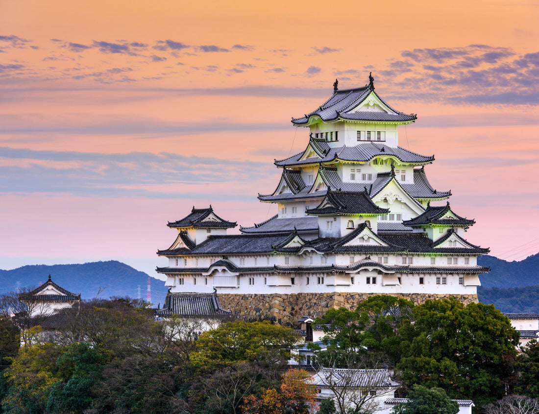 Noah Jigsaw Puzzle Himeji, Japan at the castle 1000 pieces