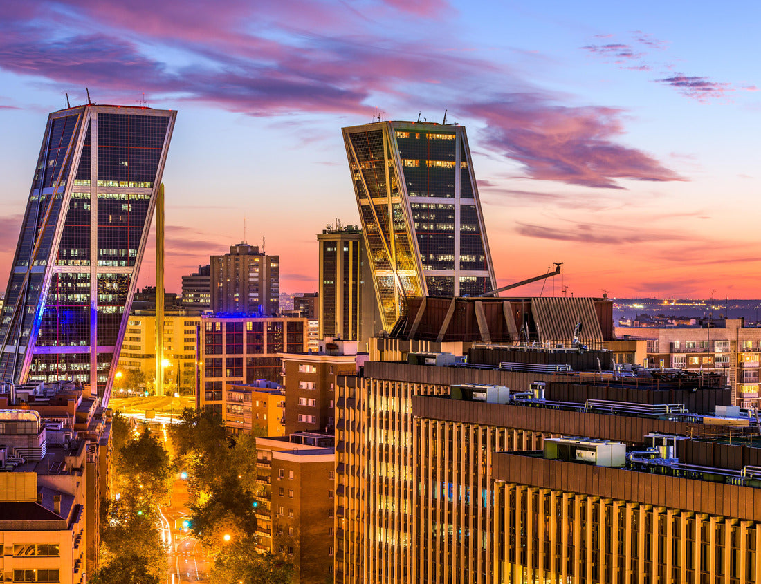 Noah Jigsaw Puzzle Madrid, Spain financial district cityscape 1000 pieces