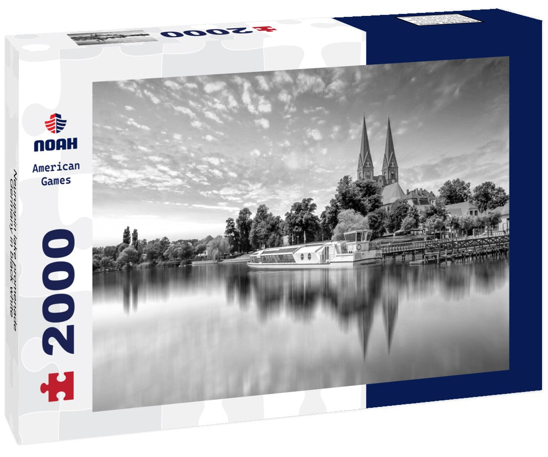 Noah Jigsaw Puzzle Neuruppin lake promenade, Germany in black white 2000 pieces