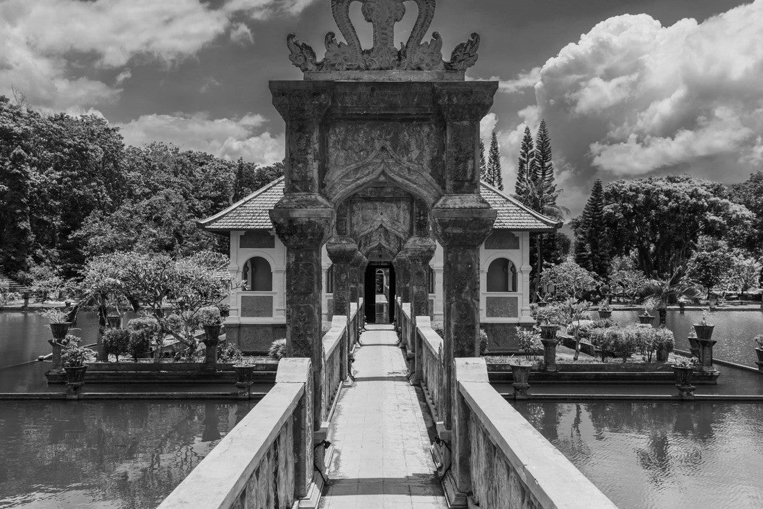 Water Palace Taman Ujung in Bali Island Indonesia - travel and architecture background 2000pc PuzzleBlack and White