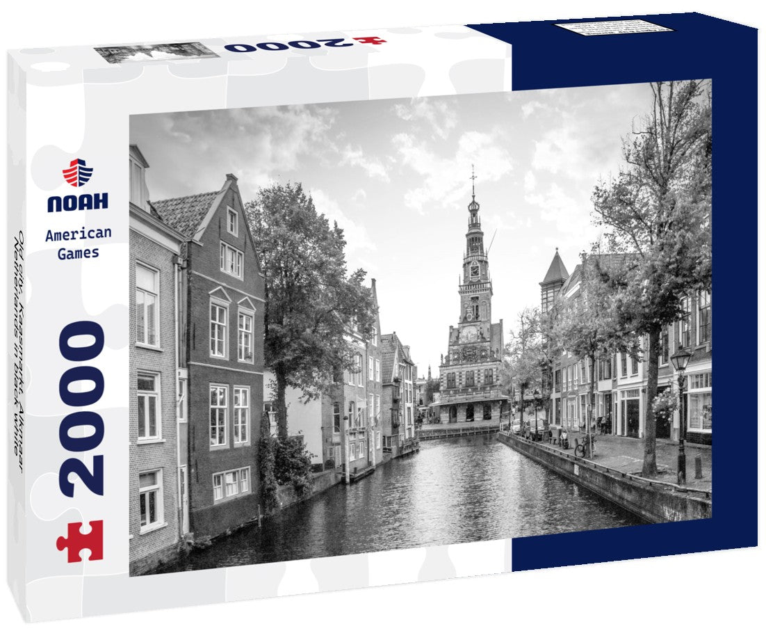 Noah Jigsaw Puzzle Old city, Kaasmarkt, Alkmaar, Netherlands in black white 2000 pieces