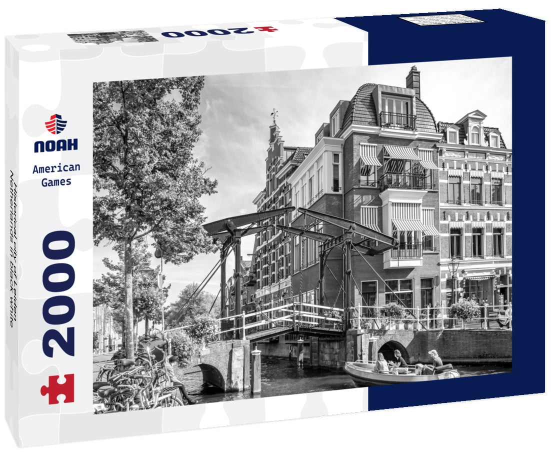 Noah Jigsaw Puzzle Historical city of Leiden, Netherlands in black white 2000 pieces