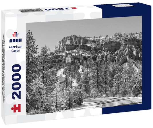 Noah Jigsaw Puzzle Picturesque colorful pink rocks of the Bryce Canyon National park in the winter season, Utah, USA in black white 2000 pieces