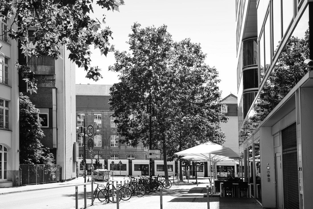 the city street with buildings and café, Berlin 2000pc PuzzleBlack and White