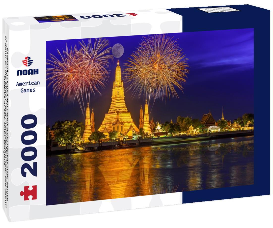 Noah Jigsaw Puzzle Firework countdown celebration display over temple of dawn on the Chao Praya riverside.New year countdown firework at Wat Arun, Bangkok 2000 pieces