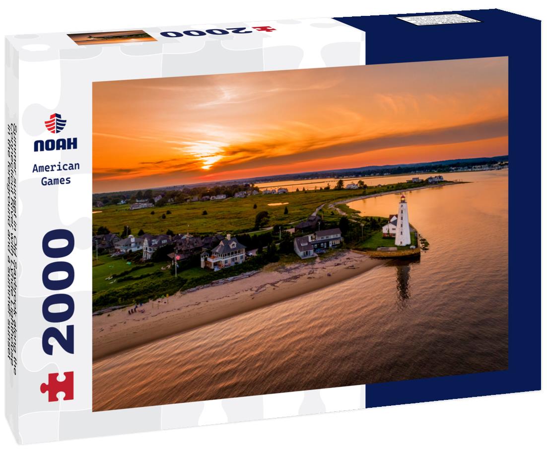 Noah Jigsaw Puzzle Summer sunset in Old Saybrook along the Connecticut River with Lynde Lighthouse in the foreground and a summer sunset 2000 pieces
