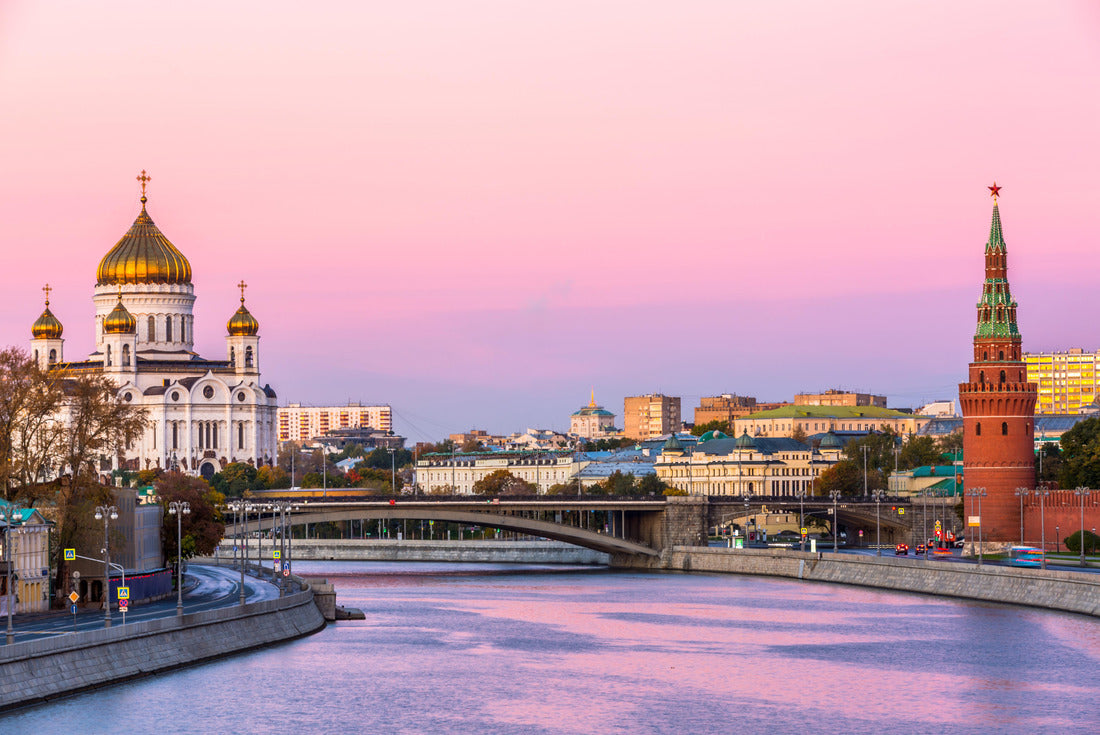 Cathedral of Christ the Savior and Moscow river at twilight in Moscow, Russia, Architecture and landmarks of Moscow 2000pc Puzzle