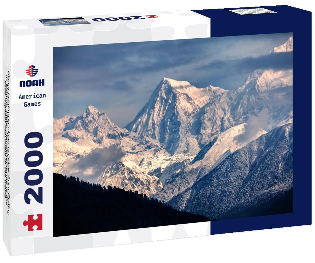 Noah Jigsaw Puzzle Kangchenjunga close up view from Pelling in Sikkim, India. Kangchenjunga is the third highest mountain in the world 2000 pieces