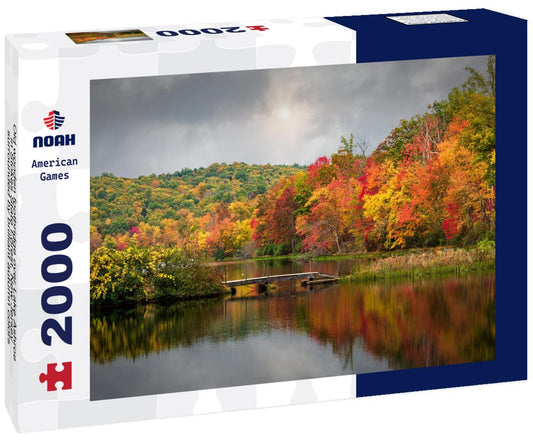 Noah Jigsaw Puzzle Old wooden footbridge over Lake Ashroe in Stokes State Forest, New Jersey, surrounded by brilliant autumn colors 2000 pieces
