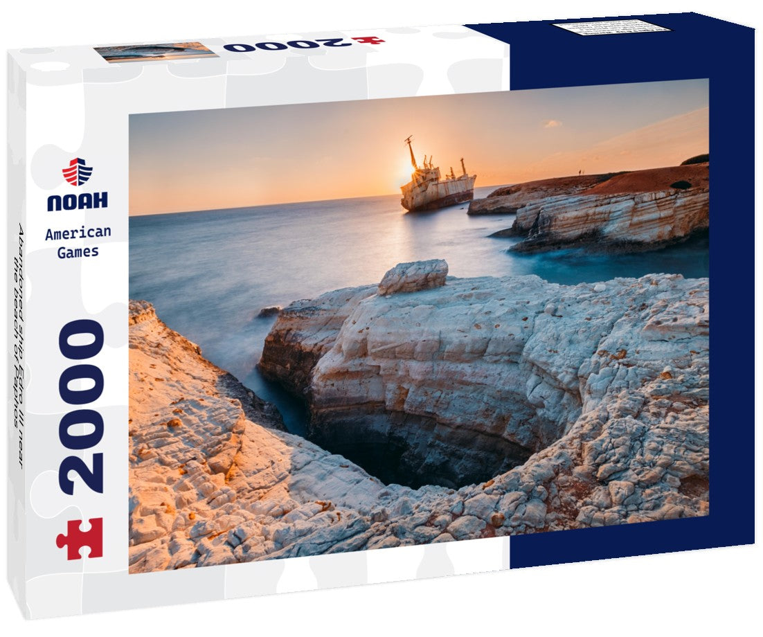 Noah Jigsaw Puzzle Abandoned ship Edro III near the beach of Paphos 2000 Pieces