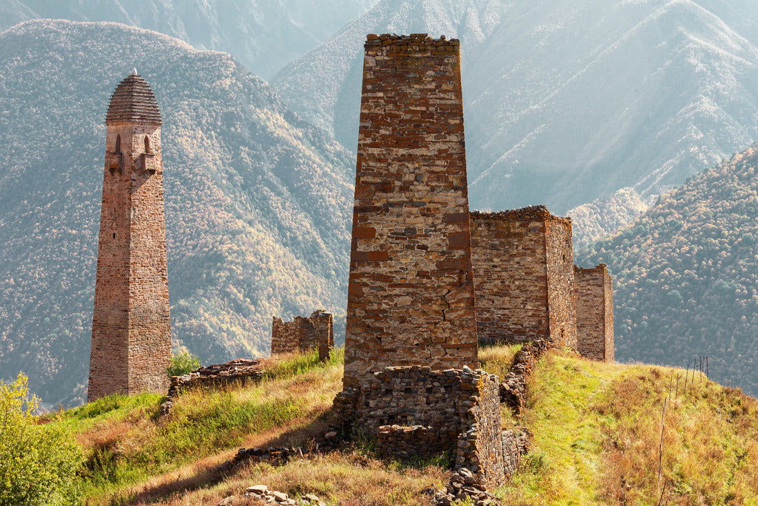 Noah Jigsaw Puzzle Old towers in Ingushetia, Russia 2000 Pieces