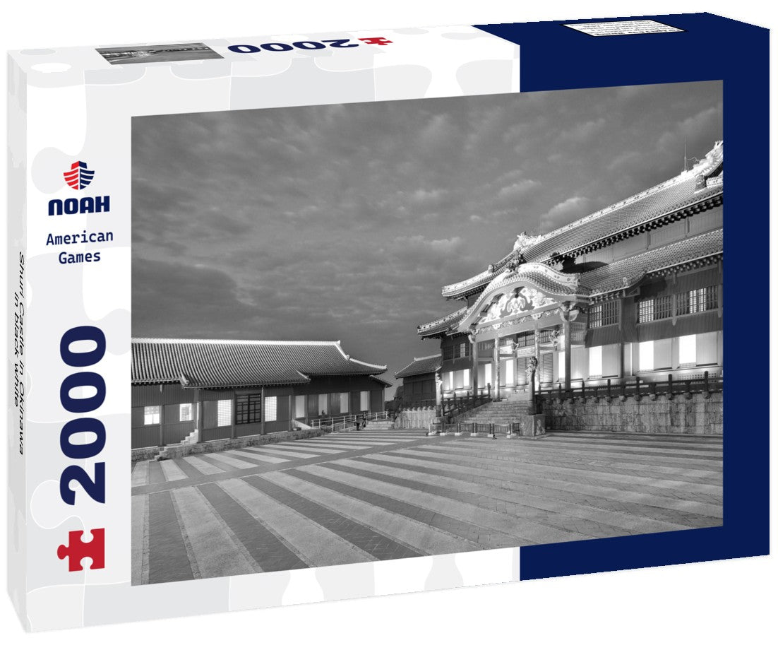 Noah Jigsaw Puzzle Shuri Castle in Okinawa in black white 2000 pieces