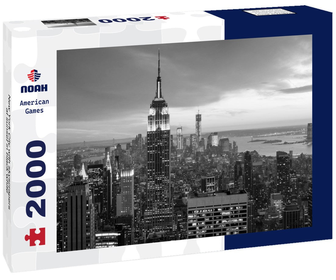 Noah Jigsaw Puzzle New York City with skyscrapers at sunset in black white 2000 pieces