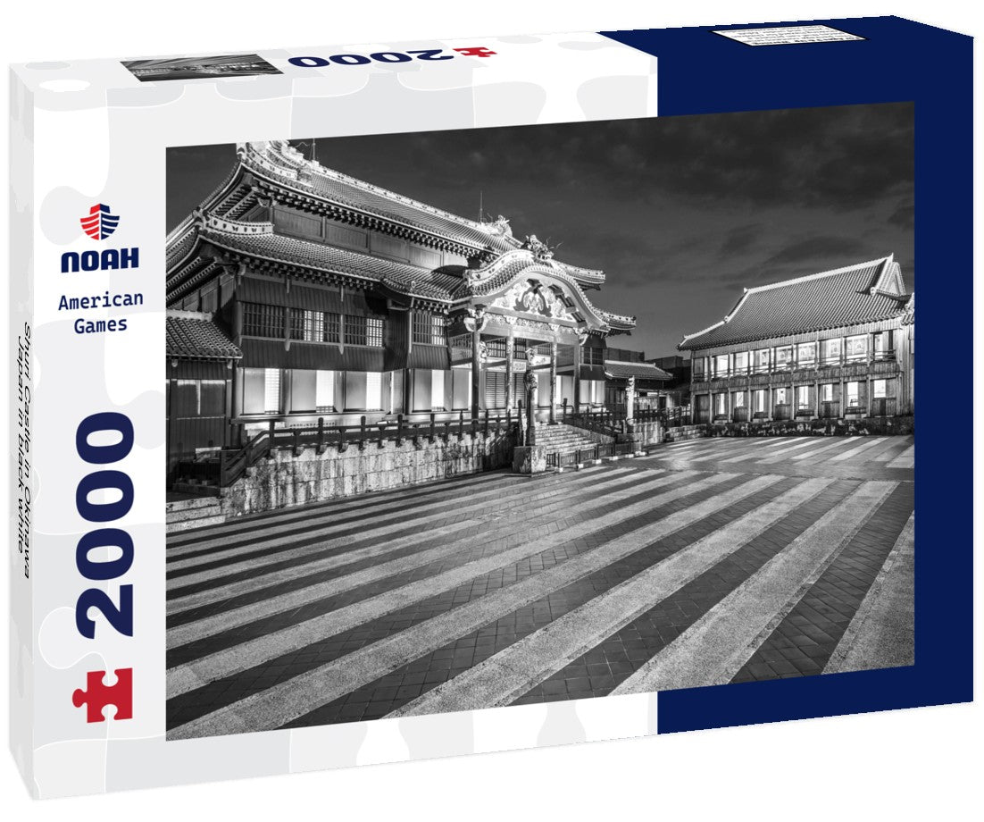 Noah Jigsaw Puzzle Shuri Castle in Okinawa, Japan in black white 2000 pieces