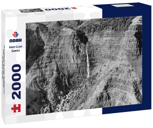 Noah Jigsaw Puzzle Breathtaking view of Waimea Canyon, Kauai, Hawaii in black white 2000 pieces