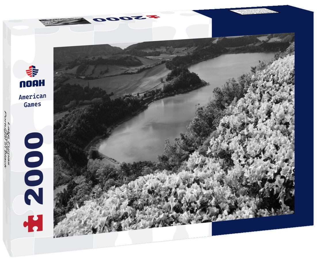 Noah Jigsaw Puzzle Lake Furnas - Azores - Portugal in black white 2000 pieces