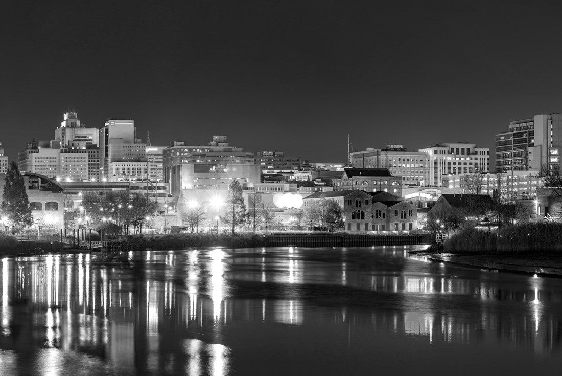 Noah Jigsaw Puzzle Wilmington Skyline-Panorama reflected in the Christiana River. Wilmington, the largest city in the state of Delaware, was built on the site of Fort Christina, the first Swedish settlement in North America in black white 2000 pieces