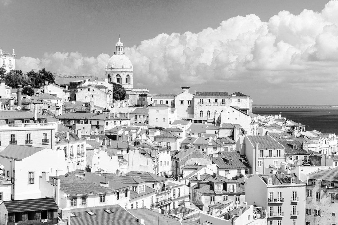 Noah Jigsaw Puzzle Lisbon, Portugal city skyline at Alfama in black white 2000 pieces