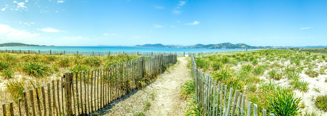 Noah Jigsaw Puzzle Beach at Giens, Hyeres, France panorama 1000 pieces