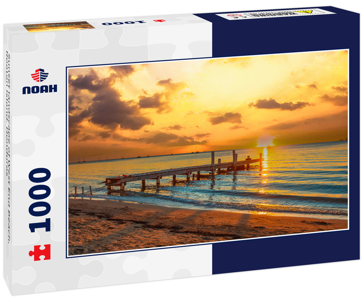 Sunset landscape of West End Beach, Roatan Island. Honduras