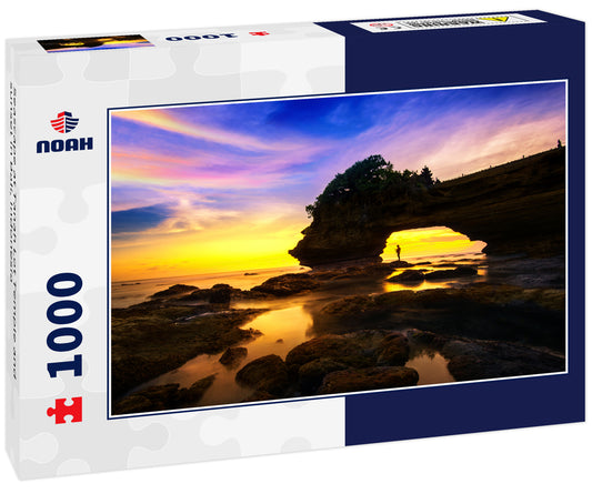 Seascape at Tanah Lot Temple and sunset in Bali, Indonesia