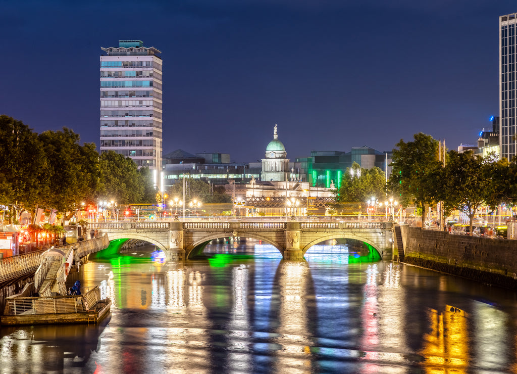 O'Connell Bridge in Dublin, Ireland at Night