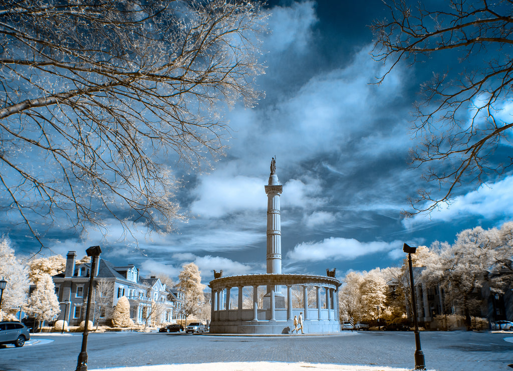 Monument Avenue in Richmond Virginia, featuring the Jefferson Davis Confederate Monument
