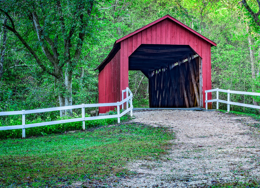 Autumn view of the Sandy Creek Covered Bridge in Goldman, Missouri