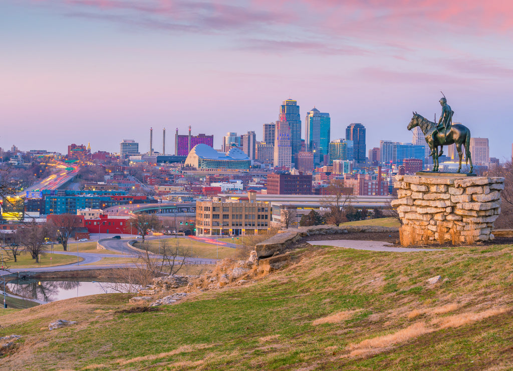 The Scout overlooking downtown Kansas City Missouri