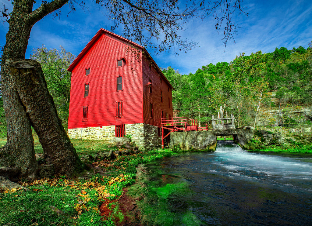 Historic Alley Springs Mill, Ozark National Scenic Riverways, Missouri, USA