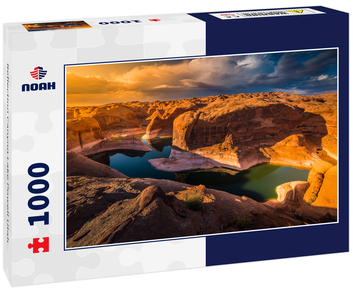 Reflection Canyon Lake Powell Utah