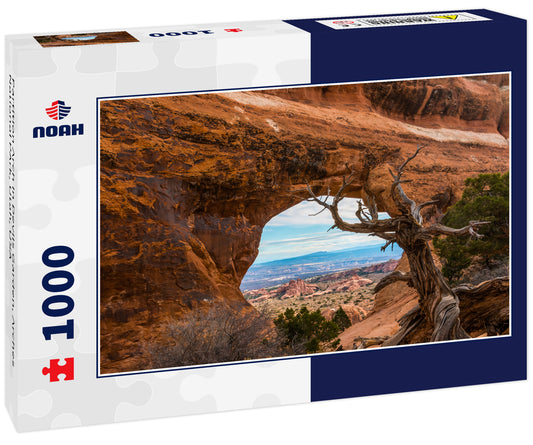 Partition Arch In Devils Garden, Arches National PArk, Utah, USA