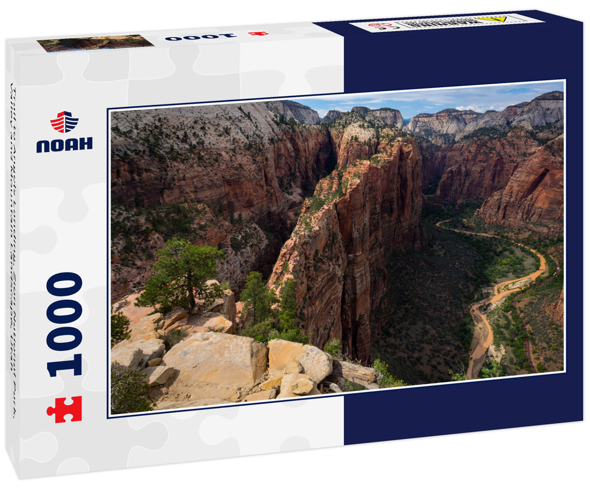 Trail to Angels Landing, Zion National Park, Valley and Mountain Landscape, Utah