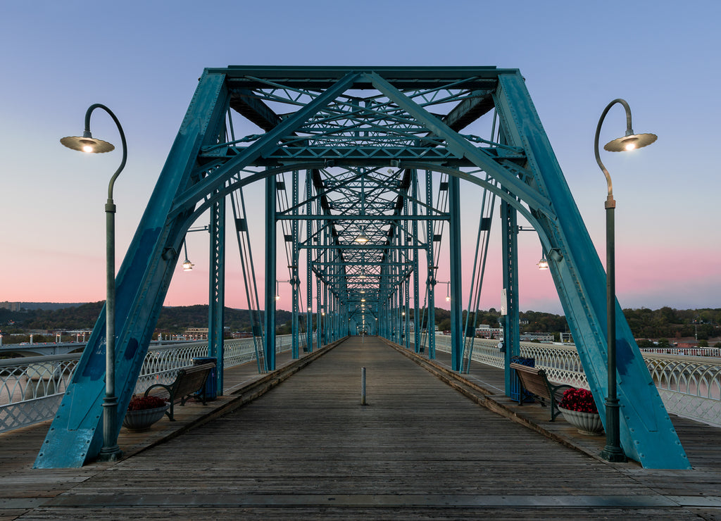 Walnut Street pedestrian bridge across the Tennessee River in Chattanooga, Tennessee