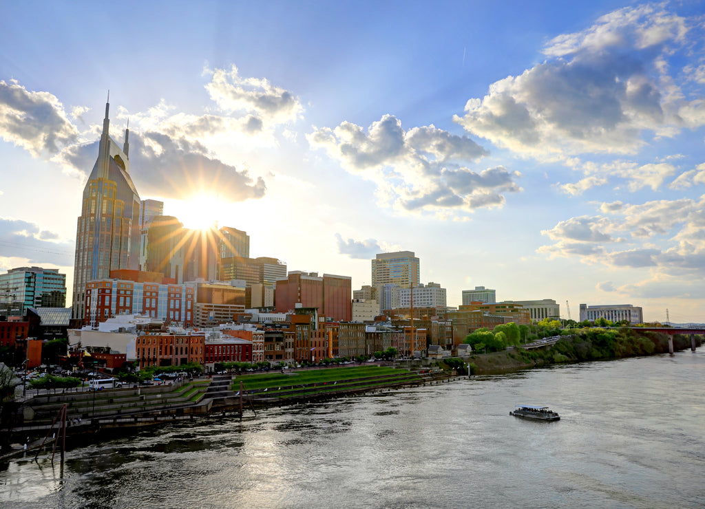 Nashville, Tennessee, USA downtown city skyline on the Cumberland River