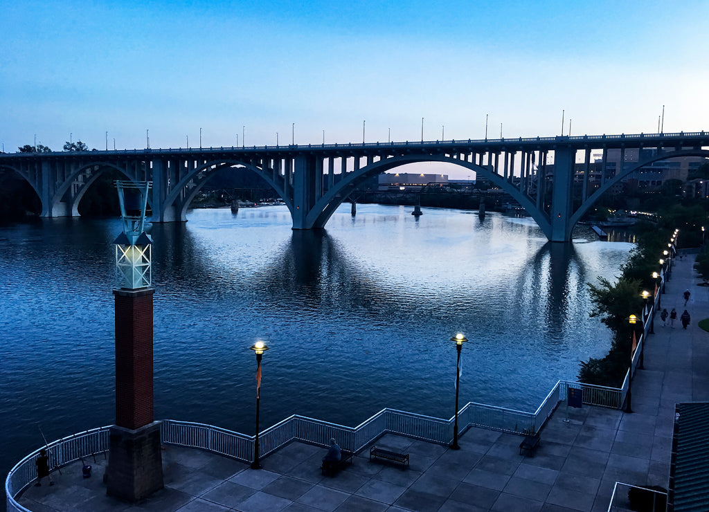 bridge over the knoxville river in knoxville, Tennessee