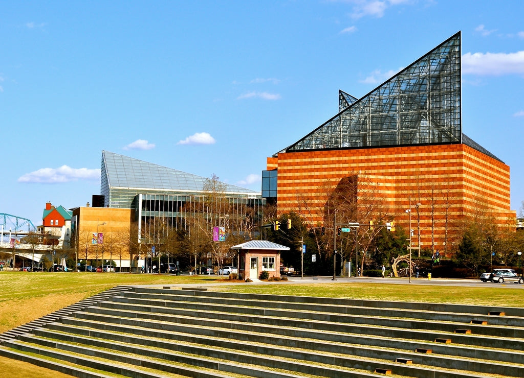Tennessee Aquarium Riverfront