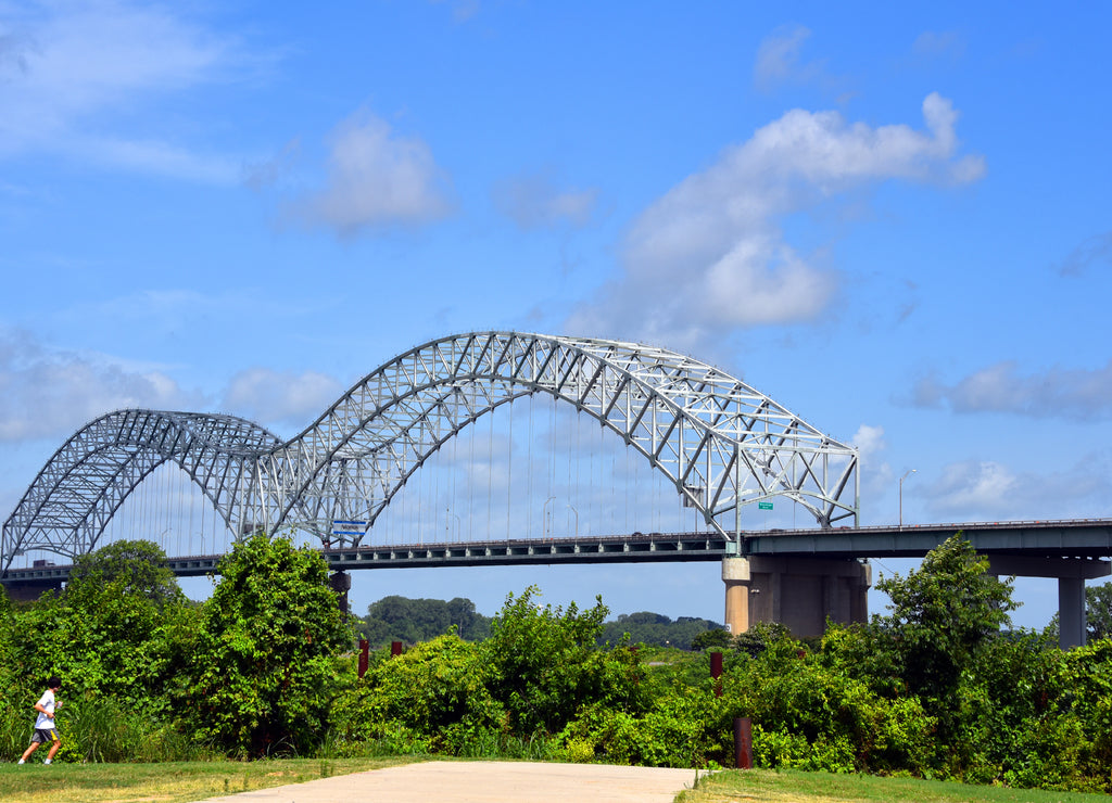 Jogging the River Bluff Walkway Memphis, Tennessee