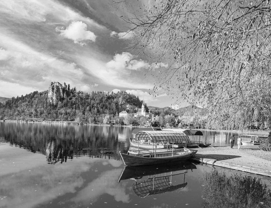 Noah Jigsaw Puzzle Aerial bird eye view of famous landmark tourist destination valley Pano Lefkara village, Larnaca, Cyprus. Ceramic tiled house roofs, greek orthodox church at south of Troodos hills, Kionia in black white 1000 pieces
