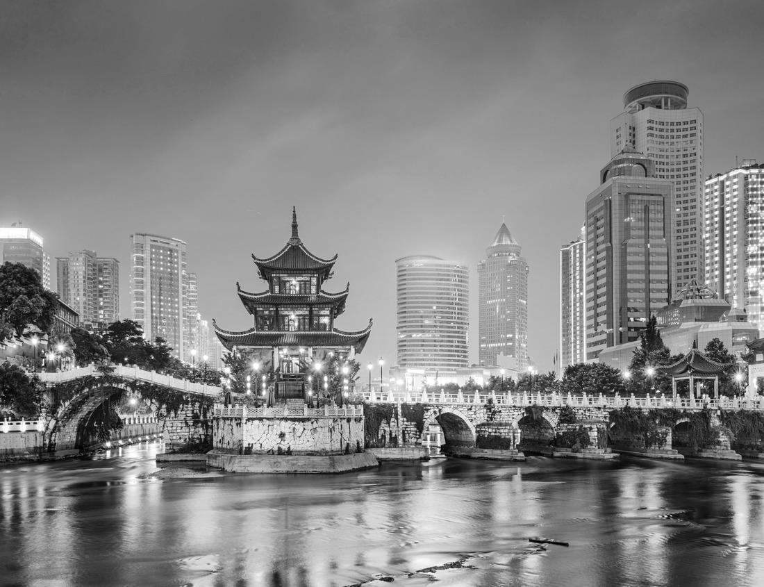 Noah Jigsaw Puzzle Clarksville, Tennessee Museum in black white 1000 pieces