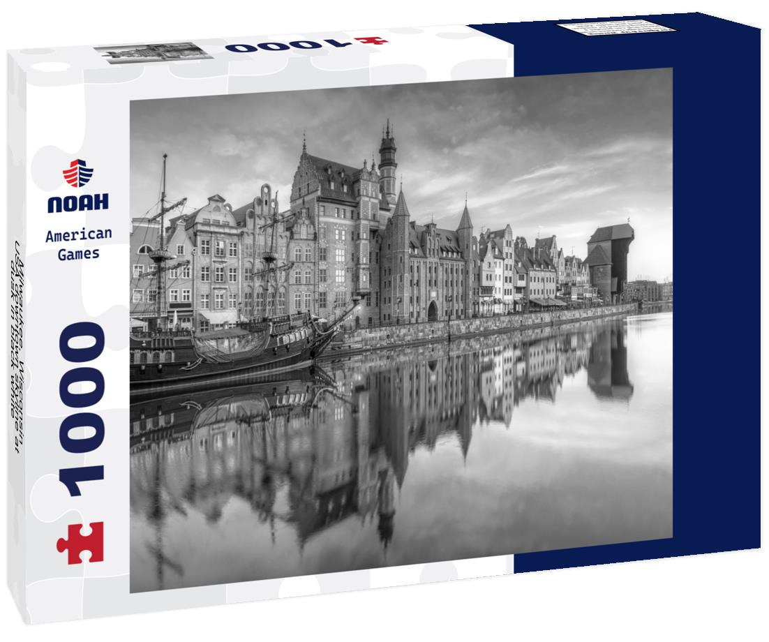 Noah Jigsaw Puzzle Milwaukee, Wisconsin, USA downtown skyline at dusk in black white 1000 pieces