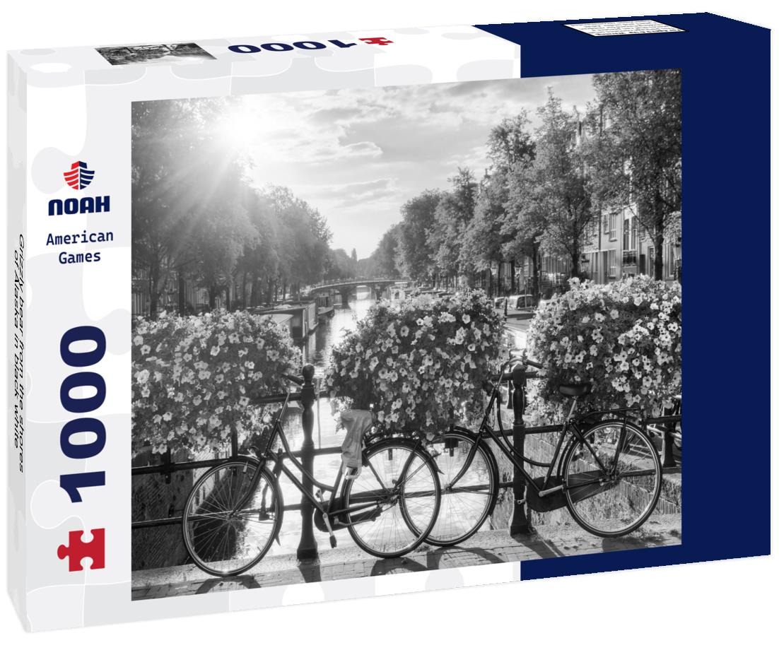 Noah Jigsaw Puzzle Grizzly bear from the shores of Alaska in black white 1000 pieces