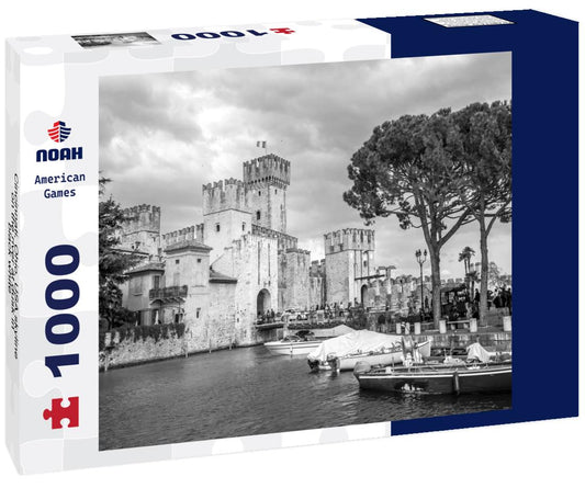 Noah Jigsaw Puzzle Cincinnati, Ohio, USA skyline on the river at dusk in black white 1000 pieces