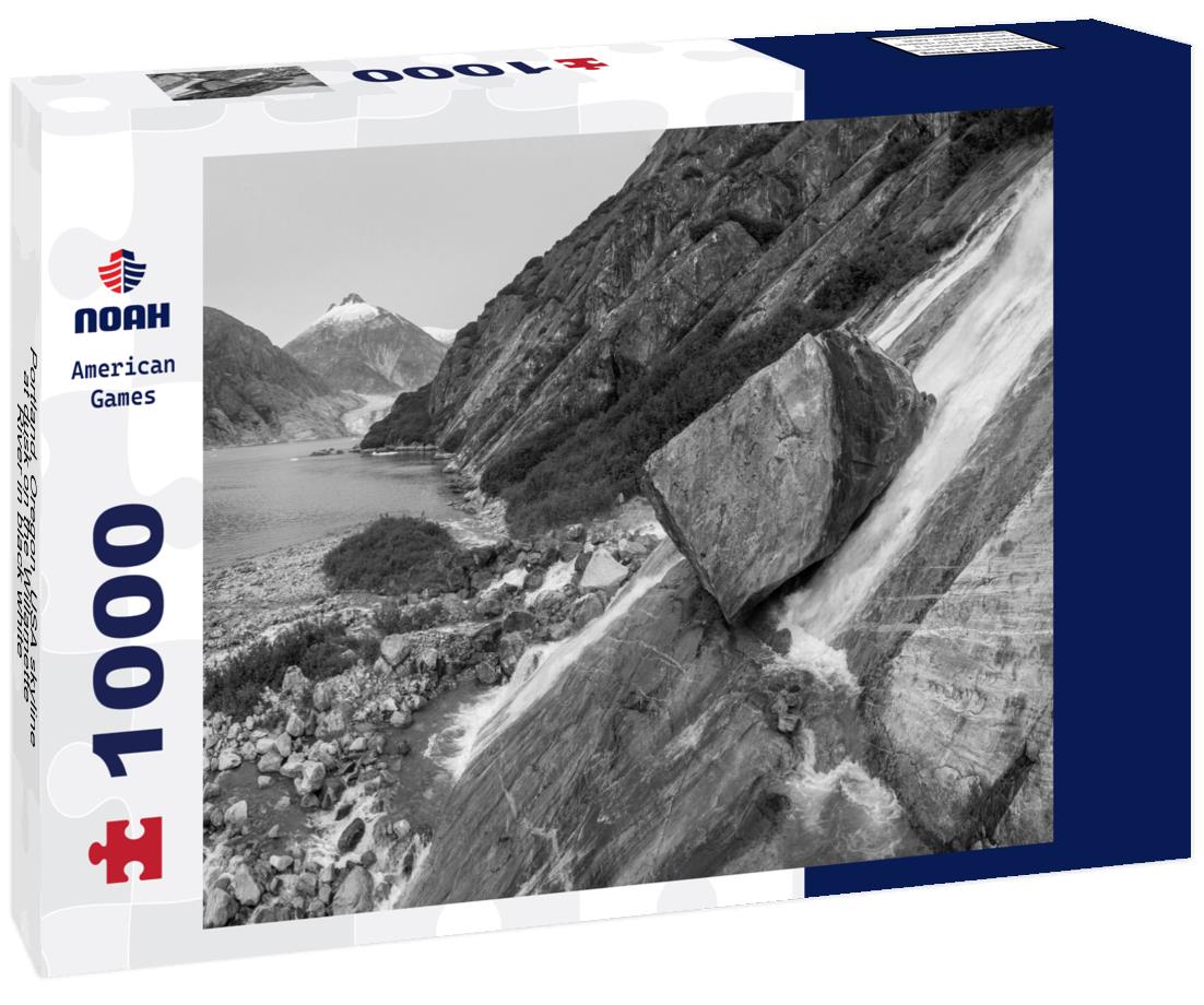 Noah Jigsaw Puzzle Portland, Oregon, USA skyline at dusk on the Willamette River in black white 1000 pieces