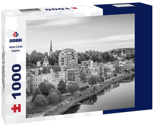 Noah Jigsaw Puzzle The city of Scilla in the province of Reggio Calabria, Italy in black white 1000 pieces