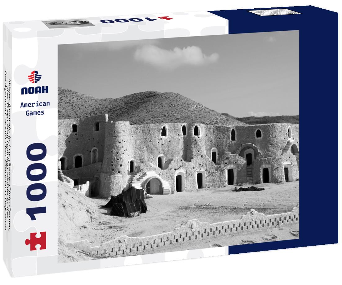 Noah Jigsaw Puzzle Water fountain in Los Gatos Civic Center; the Town Hall building visible in the background; south San Francisco bay area, California in black white 1000 pieces